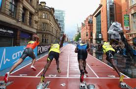 Athletics in the bus lanes of Manchester