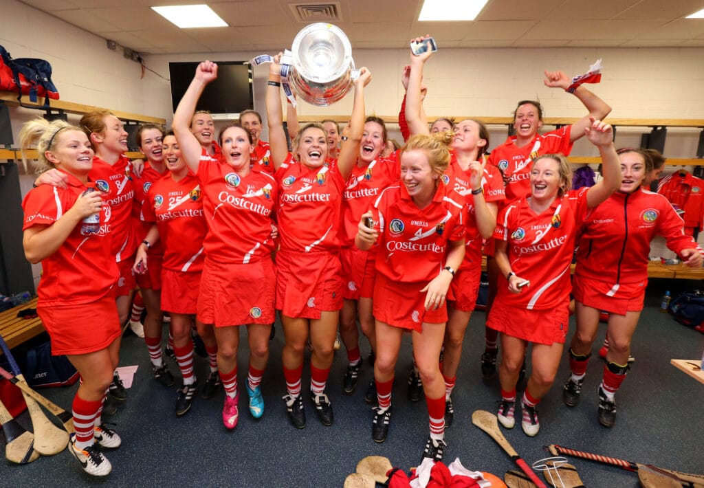 Anna Geary and the Cork players celebrate 14/9/2014