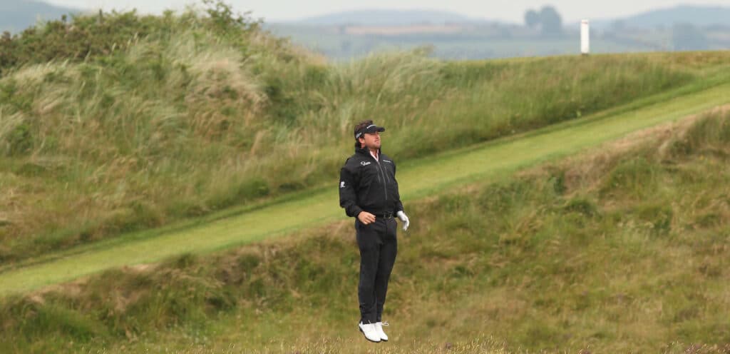 PRO GOLFERS AT ROYAL COUNTY DOWN GOLF COURSE IN NEWCASTLE CO DOWN