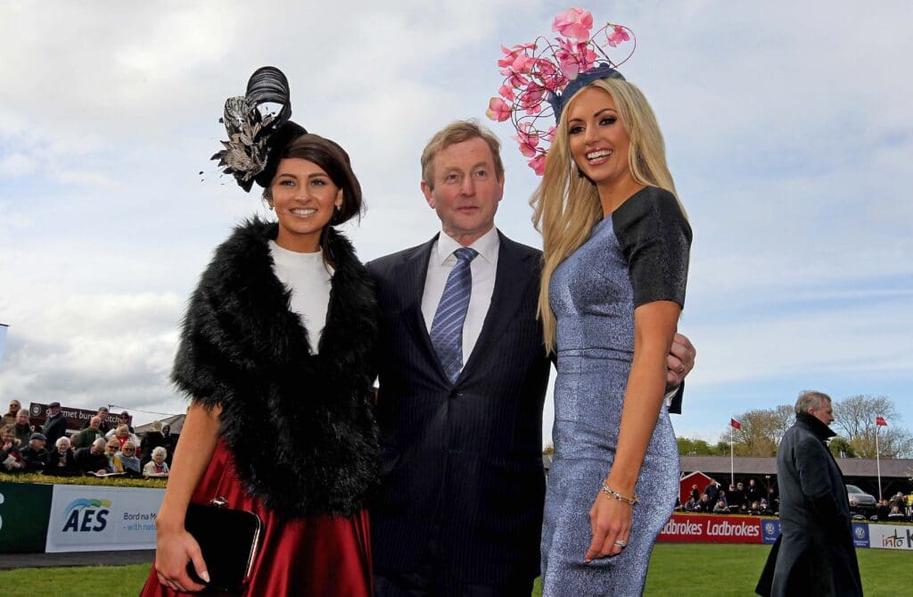 Enda Kenny with Kirsty Farrell and Rosanna Davison 28/4/2015
