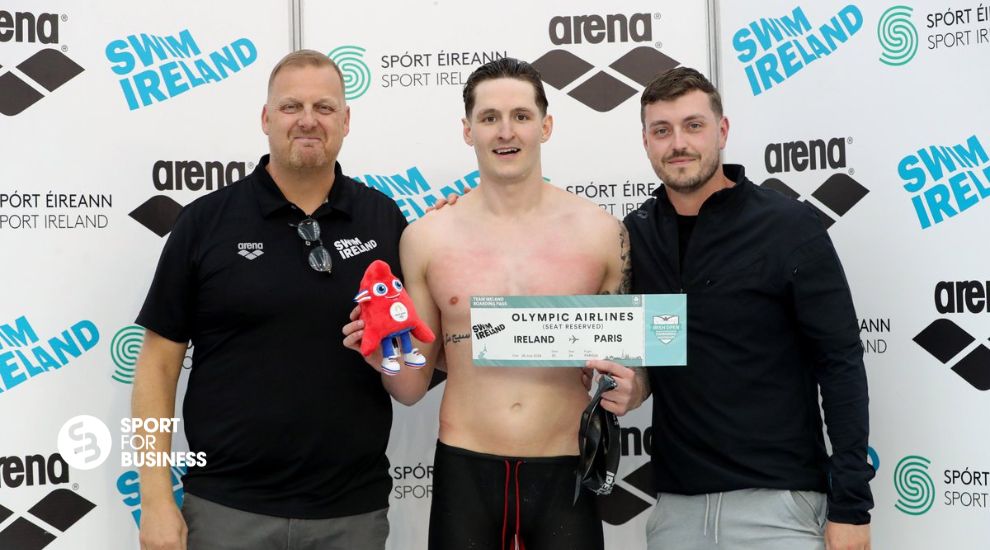 Fannon Makes Five on Plane to Paris for Team Ireland Swimmers